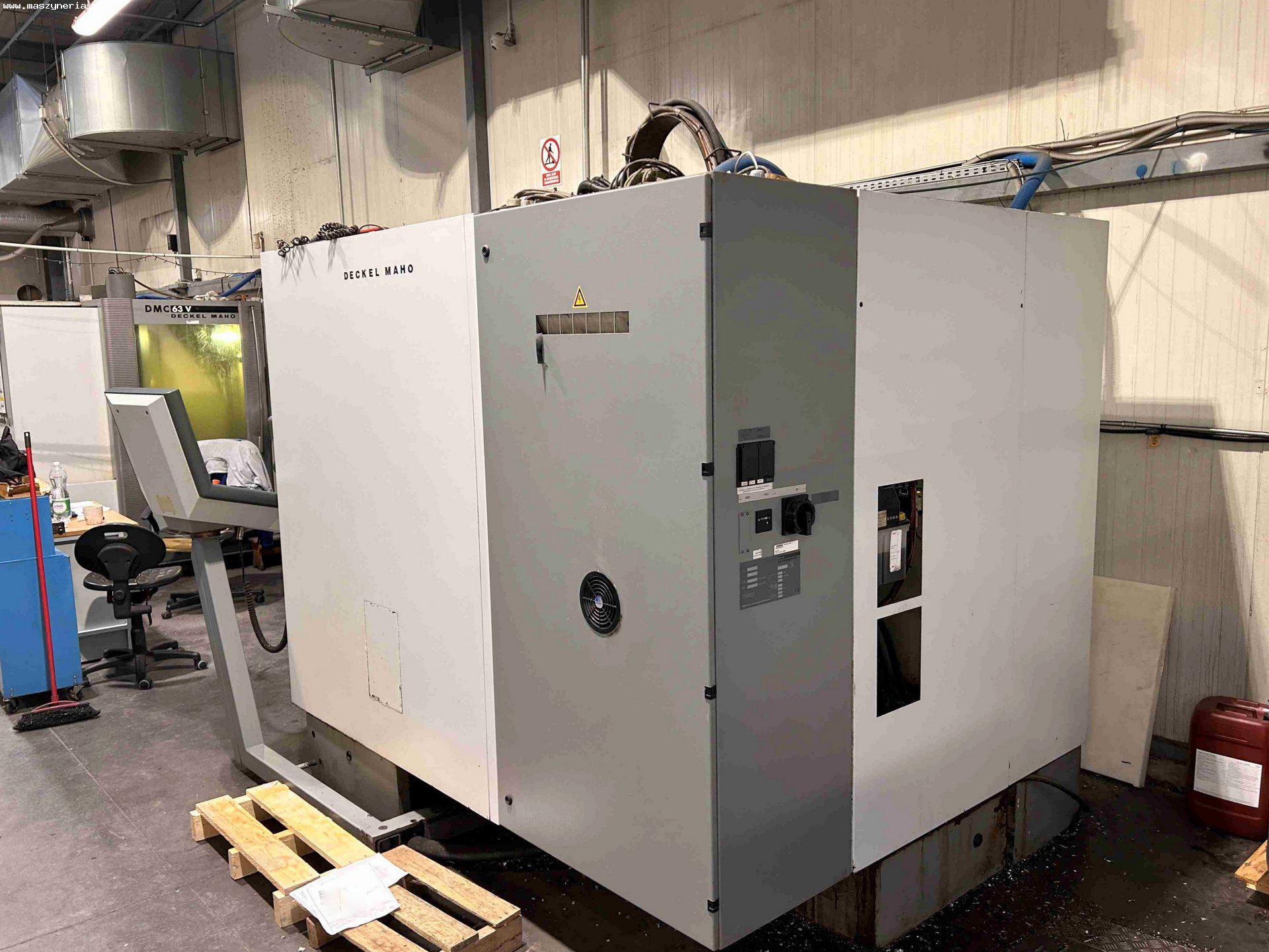 Centro di lavoro verticale CNC DECKEL MAHO DMC 63 V in vendita - foto 6